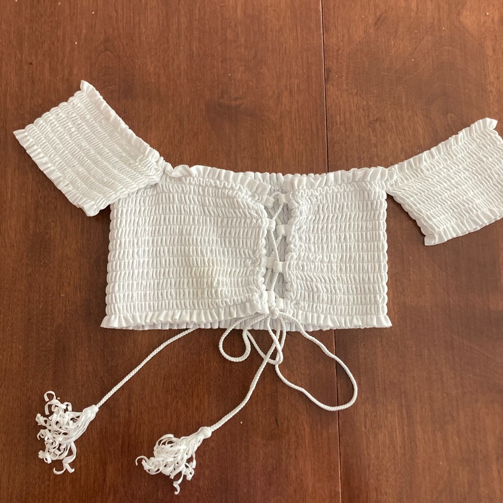 Adorable crop bralette. So sexy!